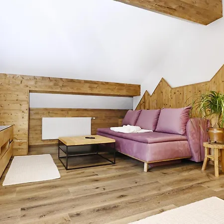 B&B Claudia 4*